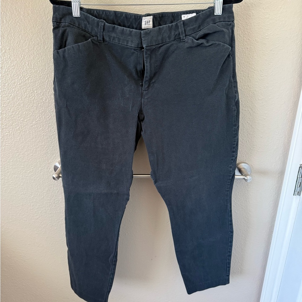 GAP Charcoal Women's Cropped Pants